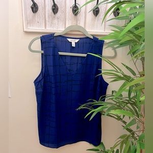 Nine West Women’s Sleeveless, V-Neck, Tank Top. Size Medium, NEW with Tags.